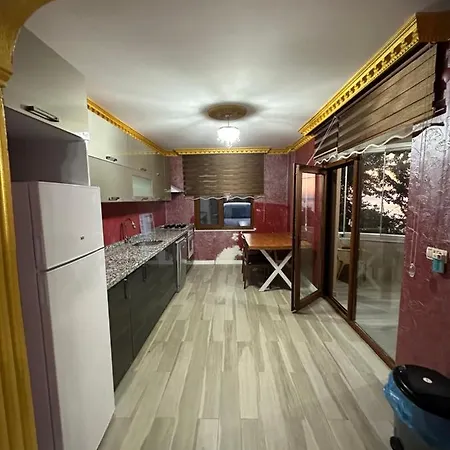 Merkeze Yakin Deniz Manzarali Doga Ile Ic Ice Essiz Huzur Icerisinde Bir Tatil Villa *